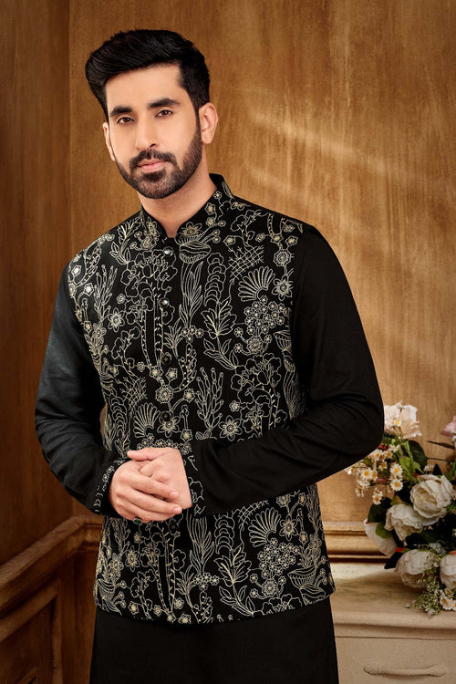 Black Embroidered Kurta Set for Men – Festive & Wedding Wear