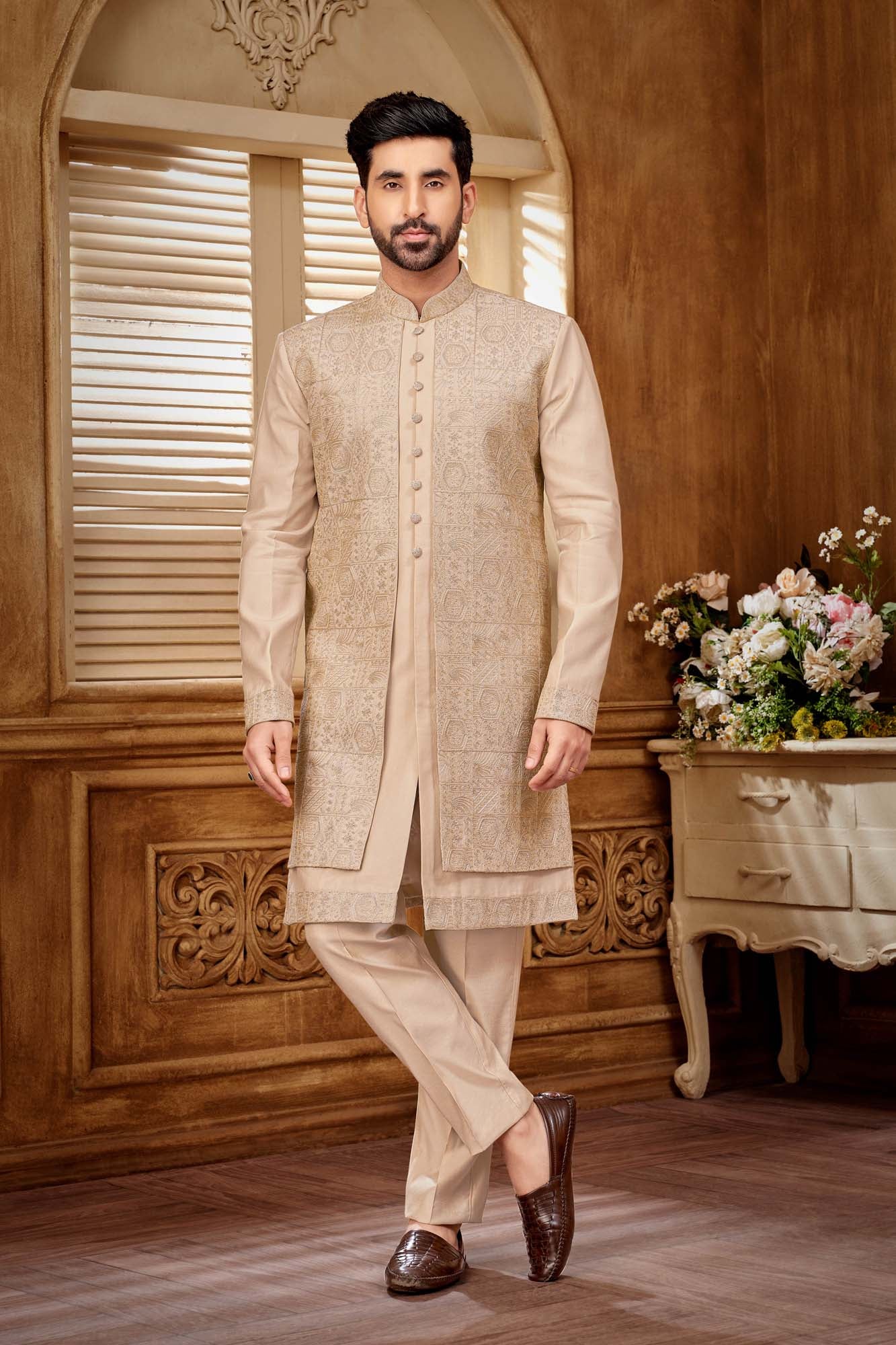Men's Ethnic Indo-Western Kurta Set With Embroidery – Perfect For Festive Occasions