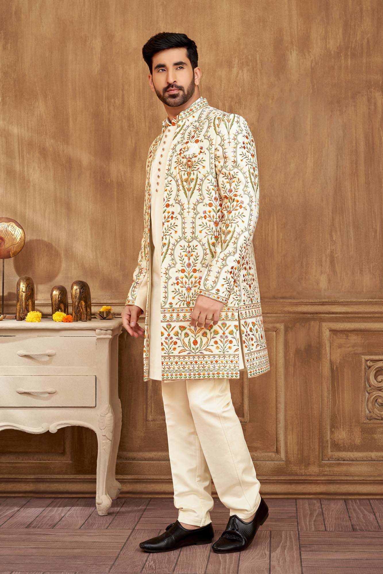 Ethnic Indo-Western Kurta Set For Men With Floral Embroidery