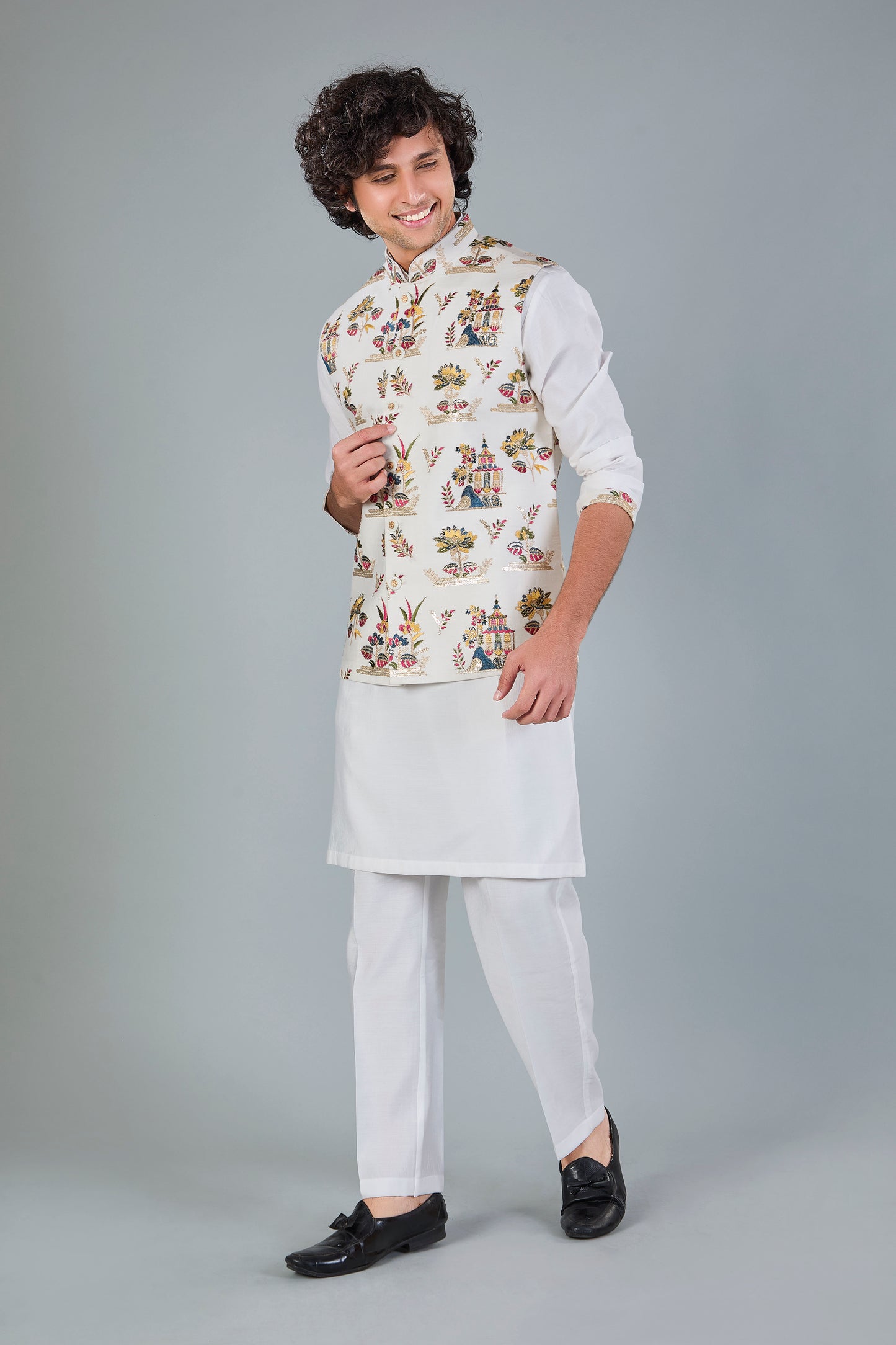 Men's Off-White Kurta Jacket Set in Raw Silk
