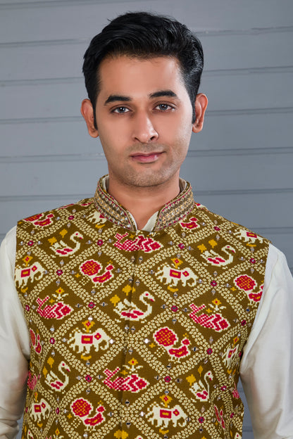 Festive Wear Men’s Patola Printed Kurta Jacket Set