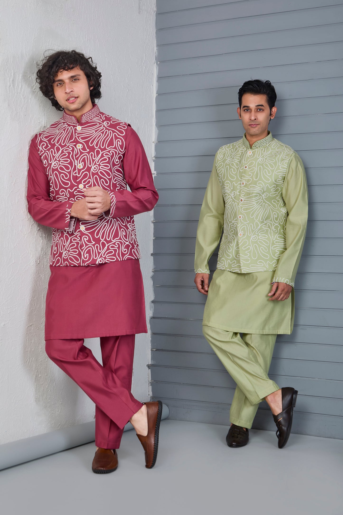 Men’s Kurta Jacket Set with Embroidery Work