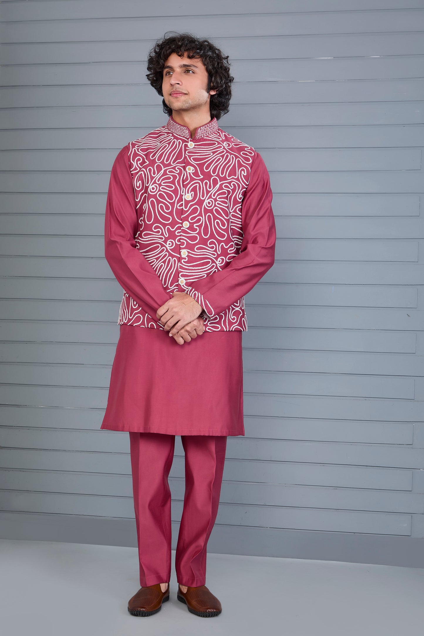 Men’s Kurta Jacket Set with Embroidery Work