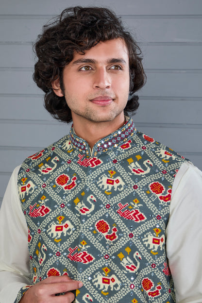 Men’s Printed Kurta Jacket Set in Off white and Grey