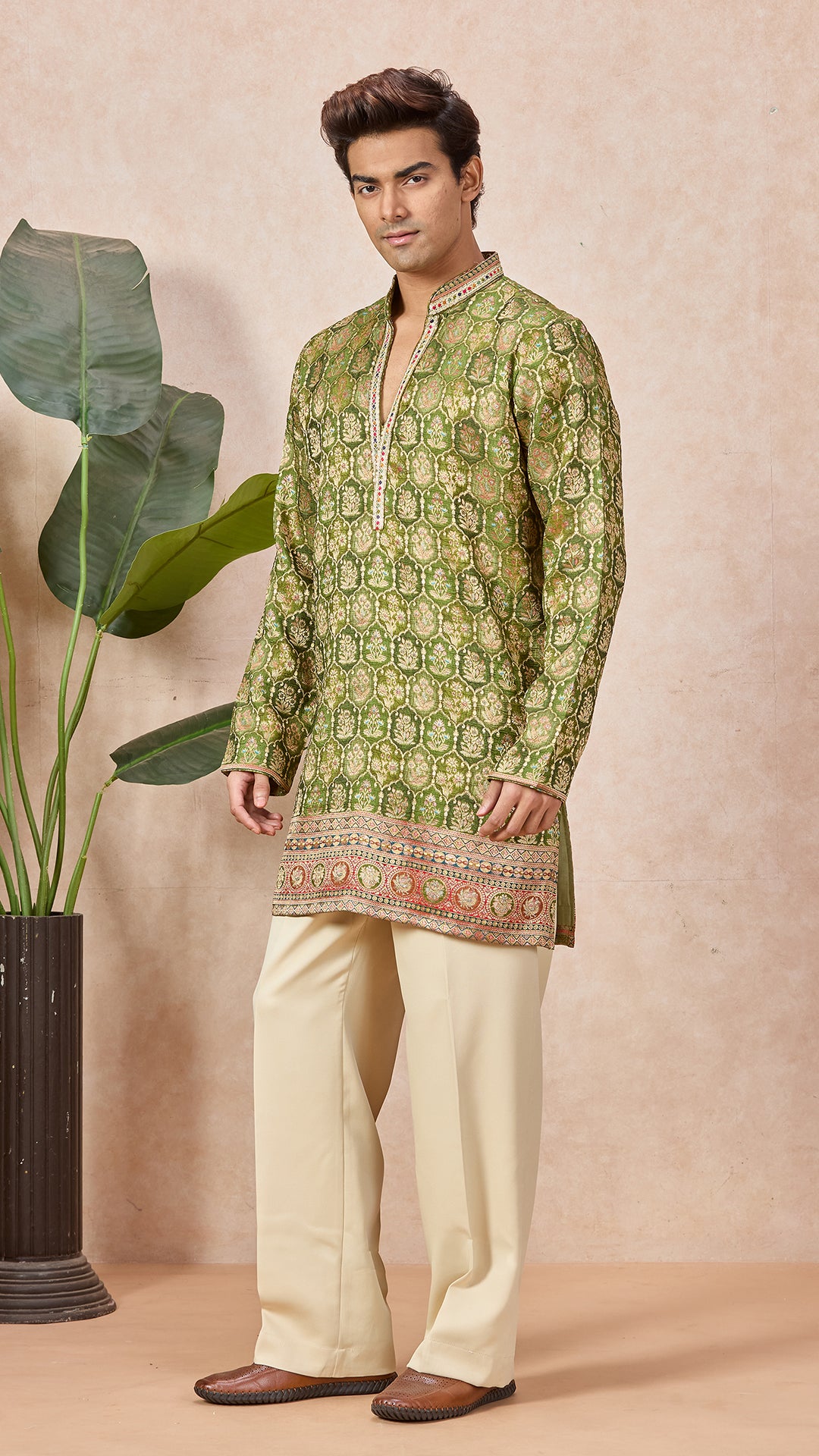Green Mehendi Floral V-Neck Short Kurta Set for Men with Korean Pants