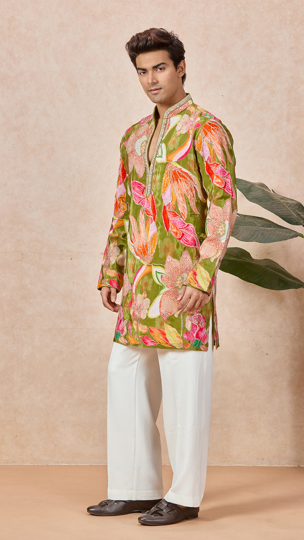 Green Mehendi Floral V-Neck Short Kurta Set for Men with Korean Pants