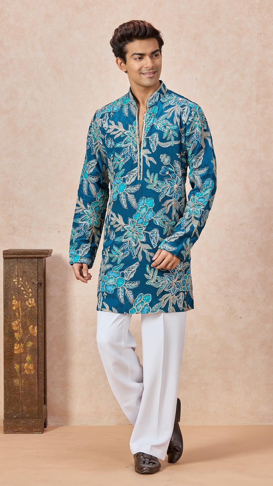 Blue Floral V-Neck Short Kurta Set for Men with Korean Pants
