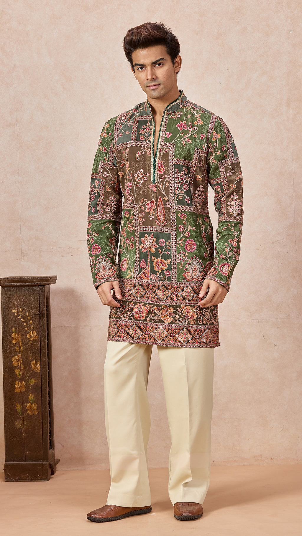 Mehendi V-Neck Short Kurta Set for Men with Korean Pants