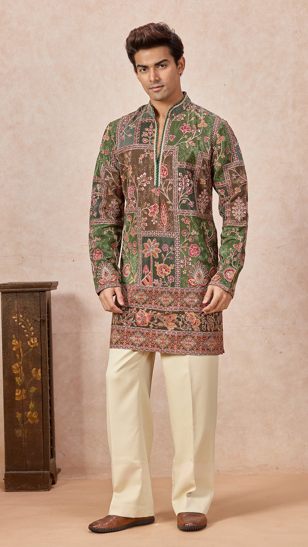 Mehendi V-Neck Short Kurta Set for Men with Korean Pants