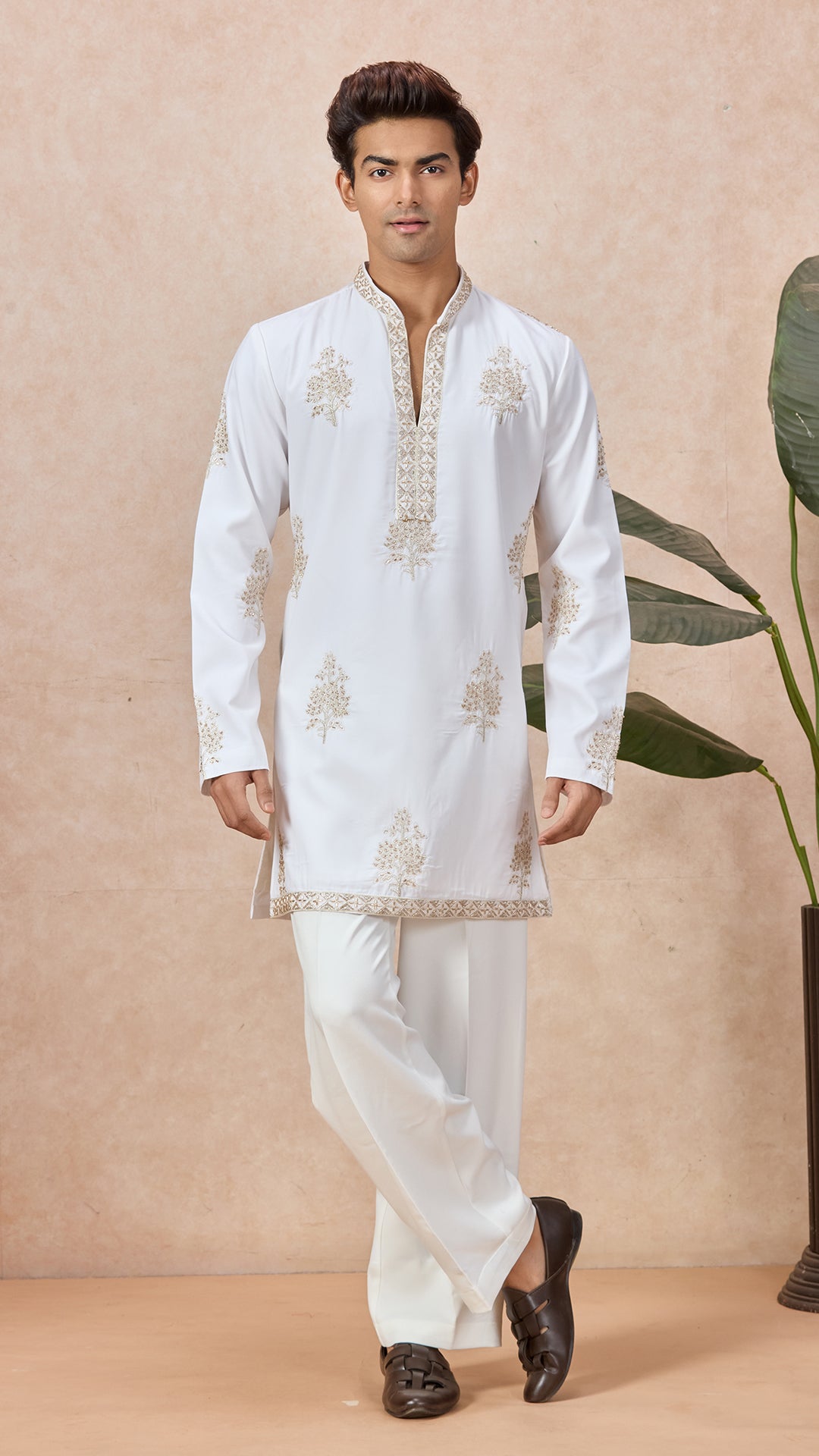 Ivory V-Neck Short Kurta Set for Men with Korean Pants