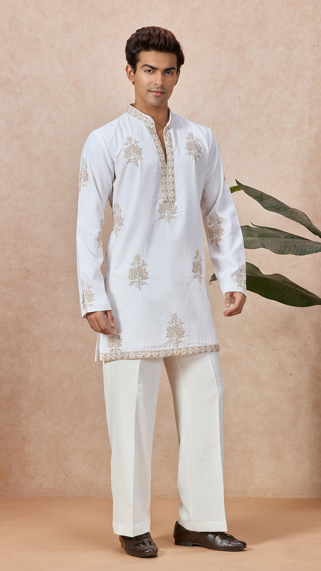 Ivory V-Neck Short Kurta Set for Men with Korean Pants