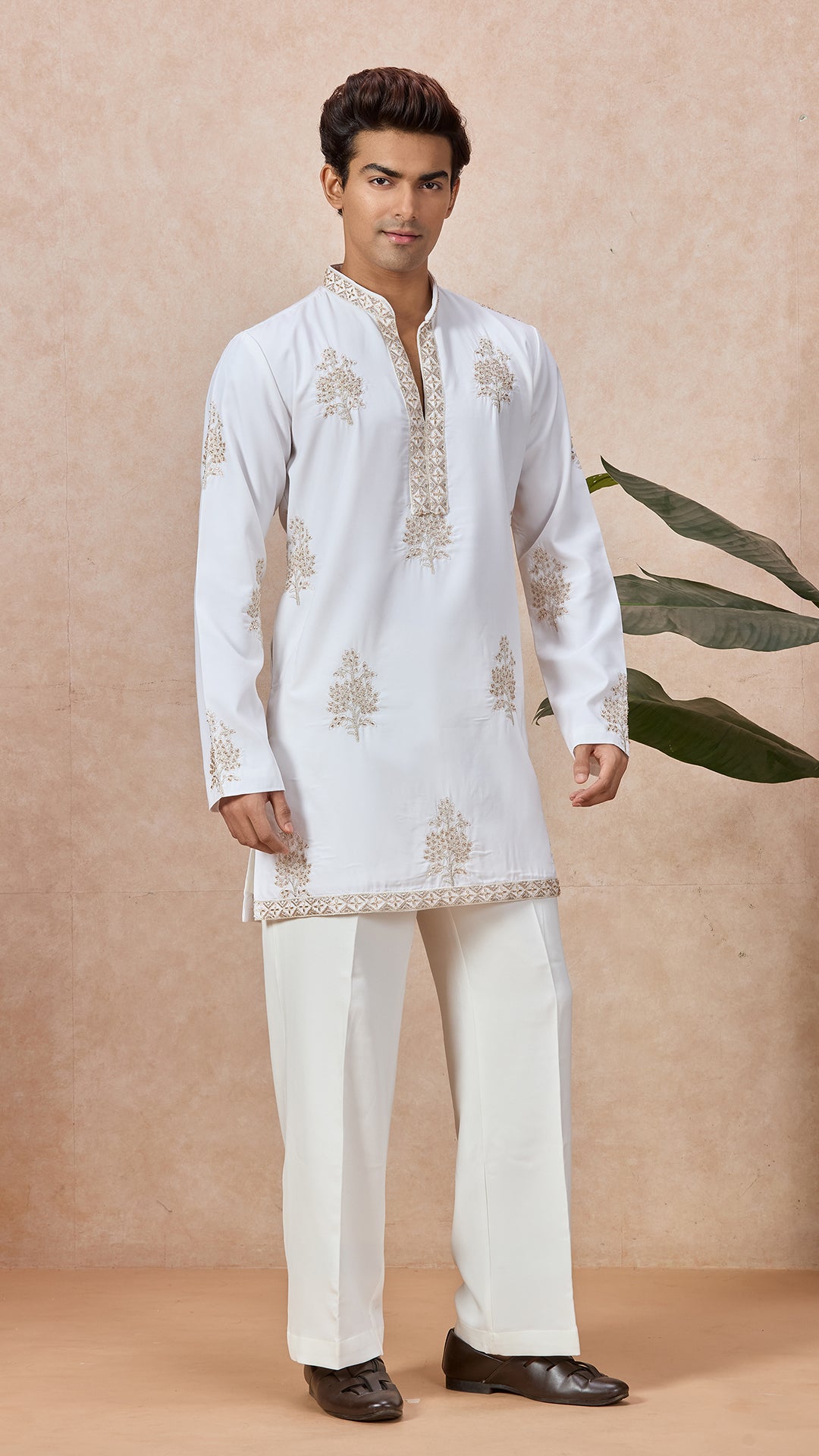 Ivory V-Neck Short Kurta Set for Men with Korean Pants