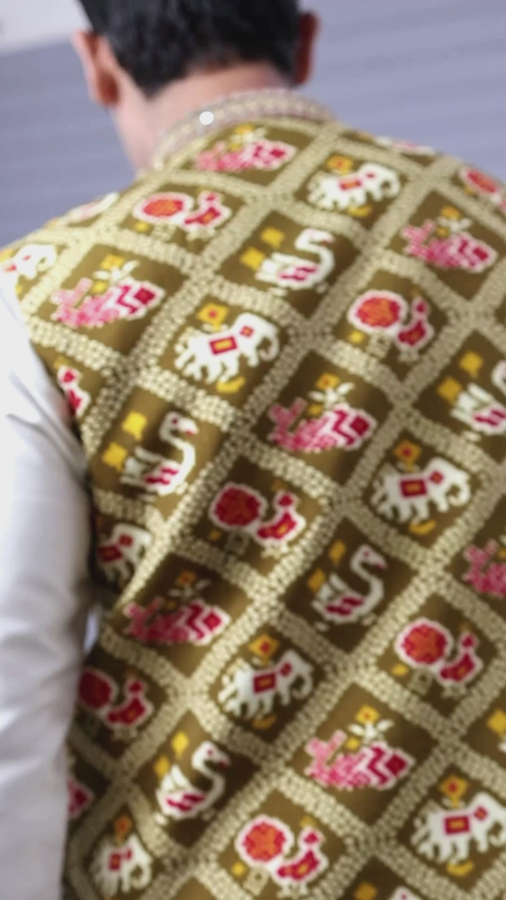 Festive Wear Off-White & Brown Men’s Patola Printed Kurta Jacket Set
